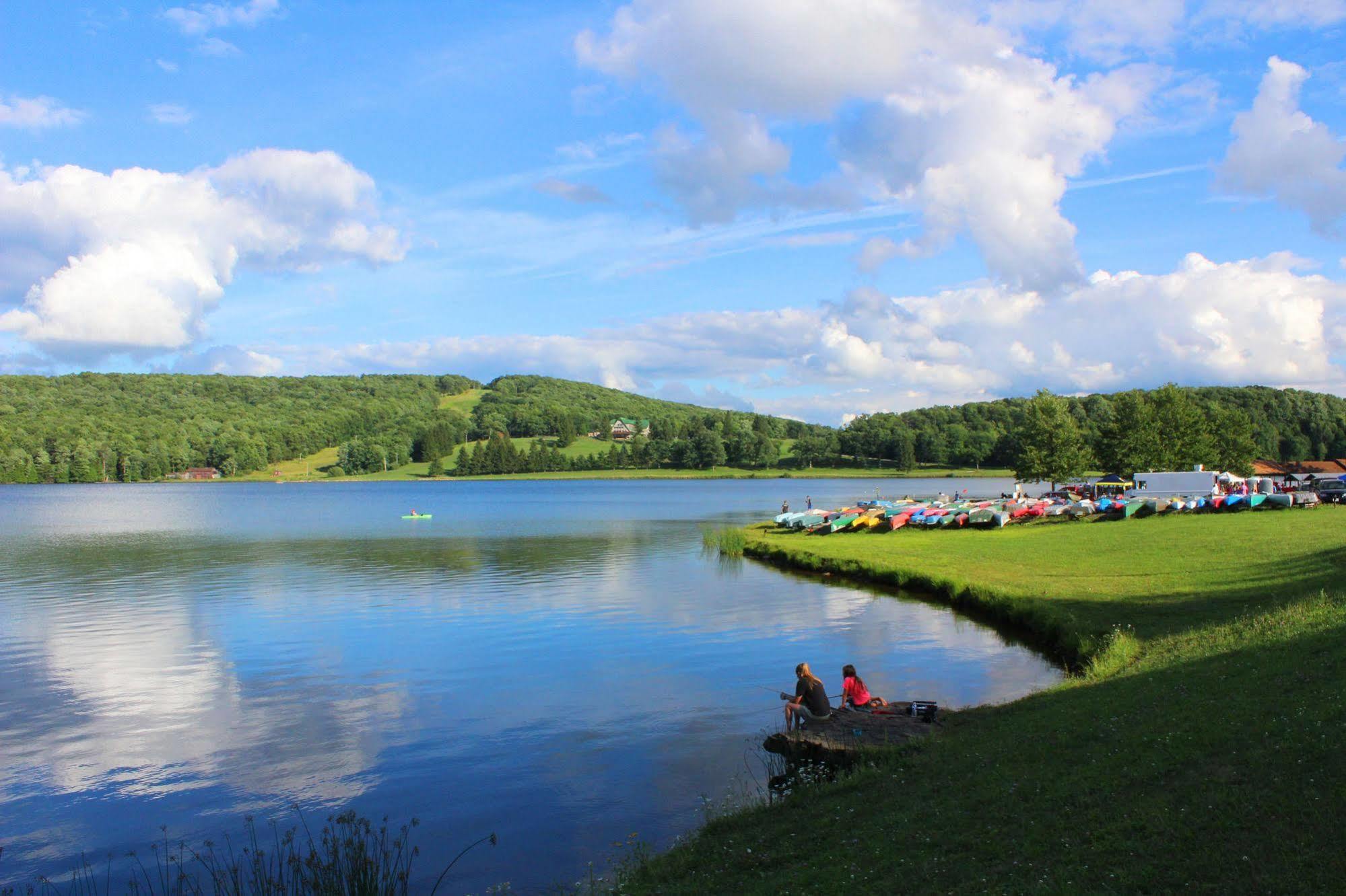 Alpine Lake Resort Terra Alta 외부 사진